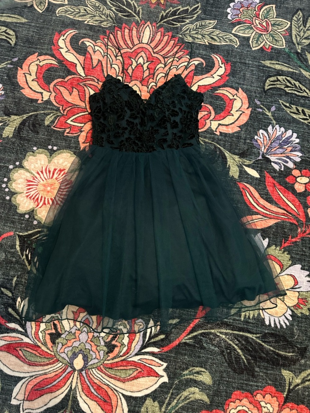 David’s Bridal Emerald Green Valvet Lace Tulle Dress XS (Runs Small) 💚